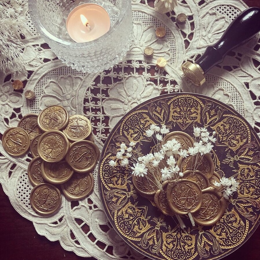 切手がいい？料金別納マークがいい？それぞれの特徴とメリットデメリットを比較＊にて紹介している画像