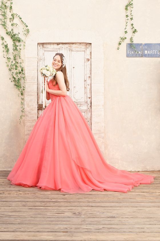 Full of Girliness! Adorable Sparkling Candy Pink Dresses for Spring ♡にて紹介している画像