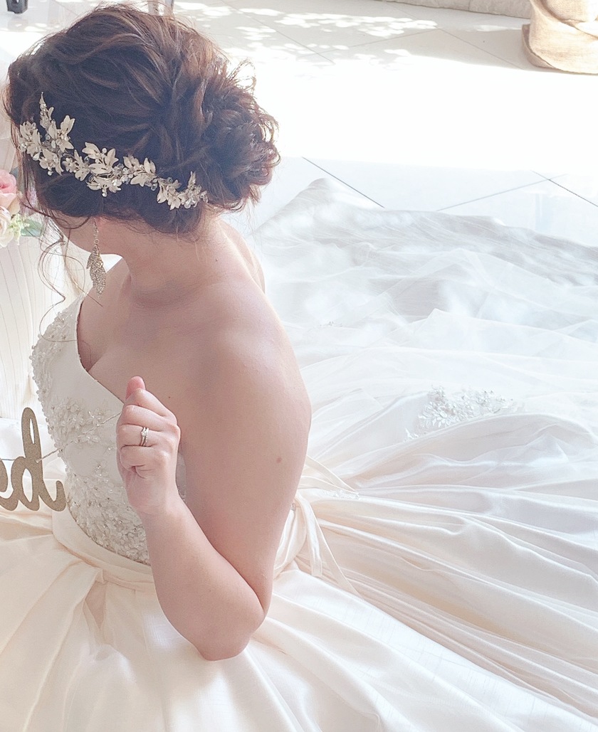 Beyond Imagination: Experience Moisture and Radiant, Translucent Skin ♡ Tips for Bride Beauty*にて紹介している画像