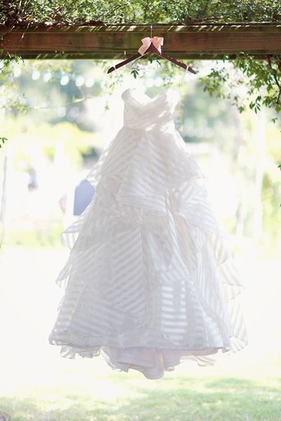 ストライプのドレスが可愛い♡まねしたいイメージをあつめましたにて紹介している画像