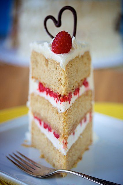 Gathering Adorable and Sweet-Tart Raspberry Inspirations♡にて紹介している画像