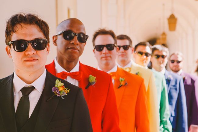 Colorful POP for Maximum Happiness: Spotlight on Bridesmaid and Groomsman Fashion!にて紹介している画像