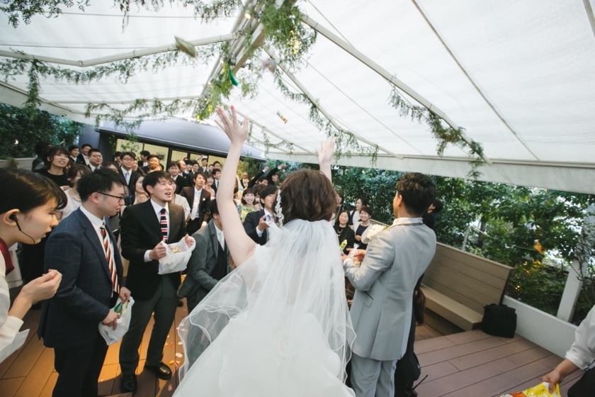 "Because It's a Local Love ♡ A Collection of Wedding Performances Involving Hometown Connections That Will Excite Your Guests*"にて紹介している画像