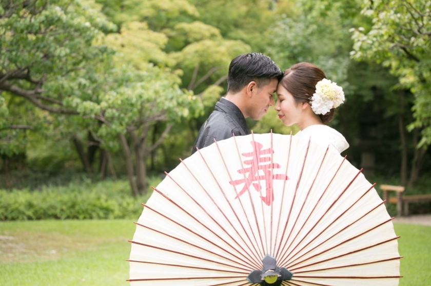 【完全保存版100ショット公開！】和装前撮りで真似したい可愛いポーズ総まとめ＊にて紹介している画像