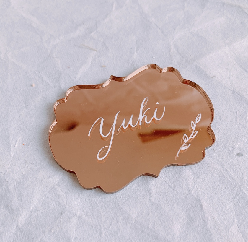 10 Trendy Handmade Place Card Ideas Using Unique Materials ♡にて紹介している画像