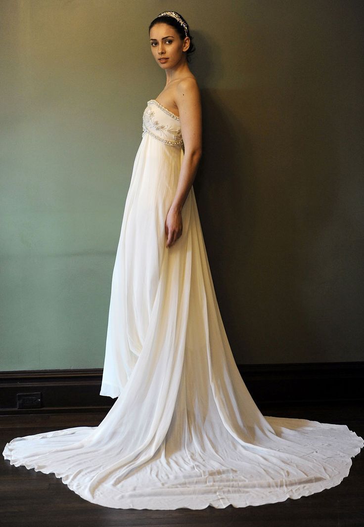 Celebrities' Favorite: The Stunning Retro-Cute Dresses of 'Tempari London' ✨にて紹介している画像