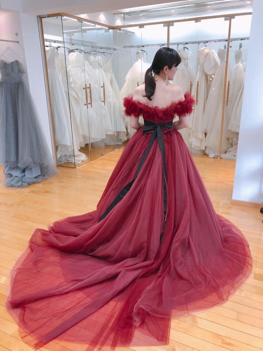 "Exploring Wedding Trends in Japan: A Look Back at the Styles from 2015 to 2020!"にて紹介している画像