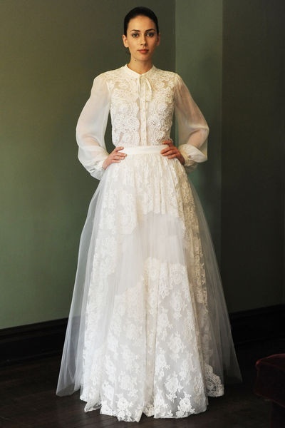 Celebrities' Favorite: The Stunning Retro-Cute Dresses of 'Tempari London' ✨にて紹介している画像