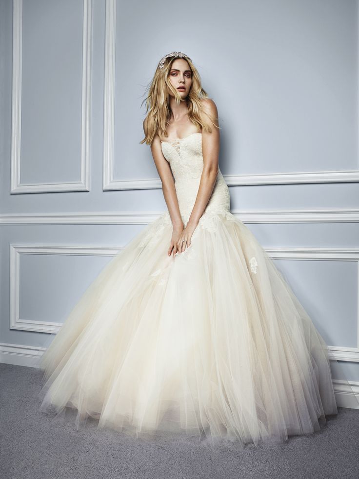 The Adorable Fusion of Vintage Charm and Asian Aesthetics: "Marchesa" Dresses That Are Too Cute! ♥にて紹介している画像