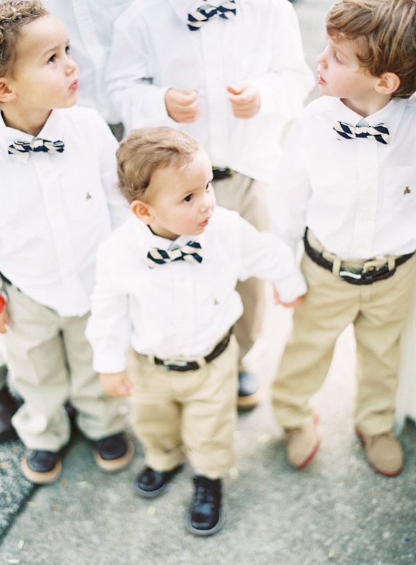 "Stealing the Spotlight with Cuteness: Adorable Ring Bearers and Flower Girls ♡"にて紹介している画像