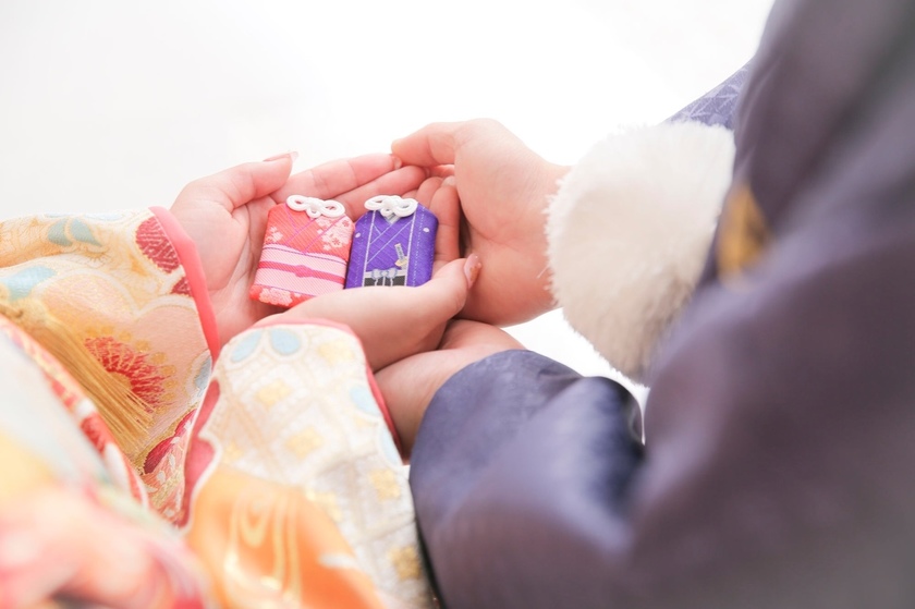 【完全保存版100ショット公開！】和装前撮りで真似したい可愛いポーズ総まとめ＊にて紹介している画像