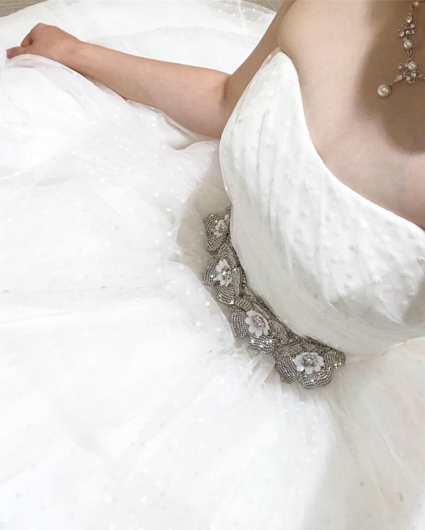 "If I Were in Your Shoes: Strategies for When You Can't Find the Perfect Dress at a Partner Shop"にて紹介している画像