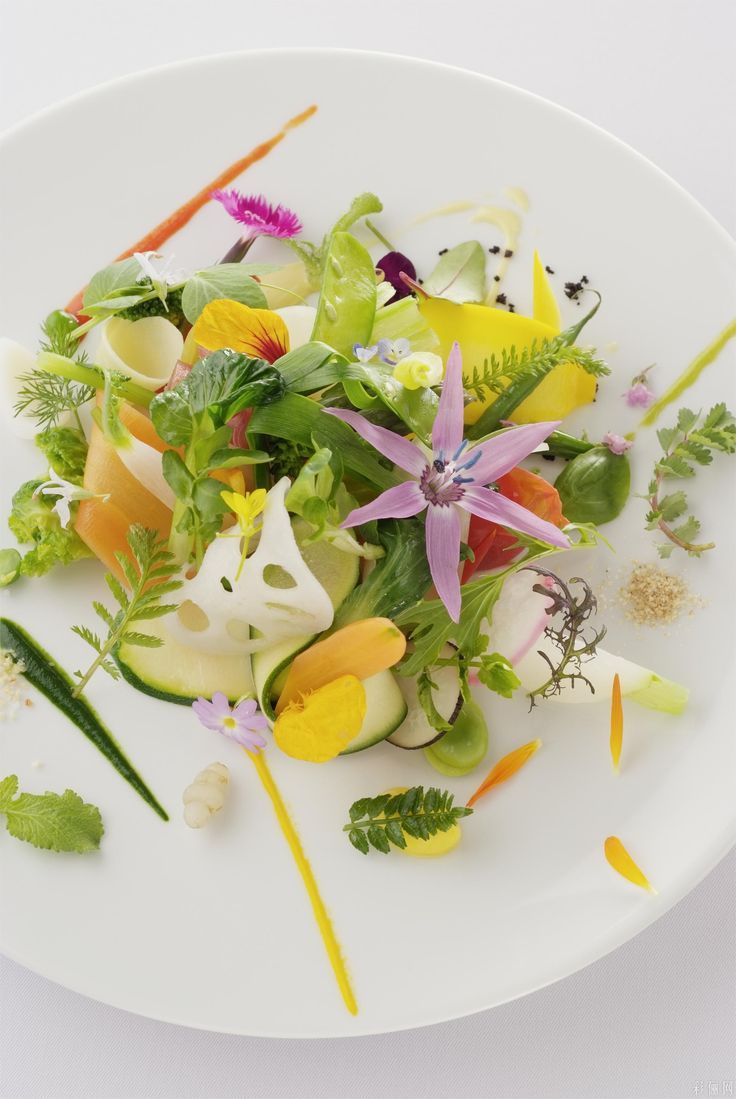 食べられるお花！「エディブルフラワー」を使ったお食事が可愛すぎて感動♡にて紹介している画像