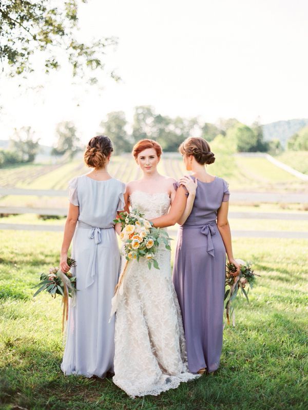 パープルが可愛い♡ブライズメイドのドレスをあつめました。にて紹介している画像