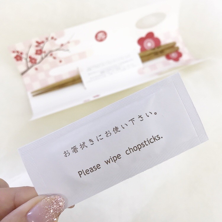 ゲストの名前を刻印してもらえる♡「THE 席札屋」の席札お箸が使えそう♡にて紹介している画像