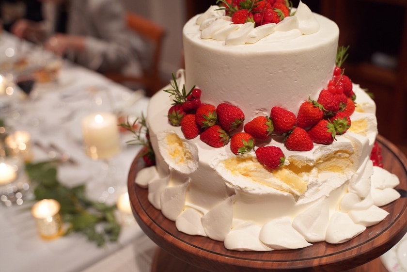 花嫁知識を増やそう♡ファーストバイトの跡は「幸せの足跡」って言われてるらしい♡にて紹介している画像
