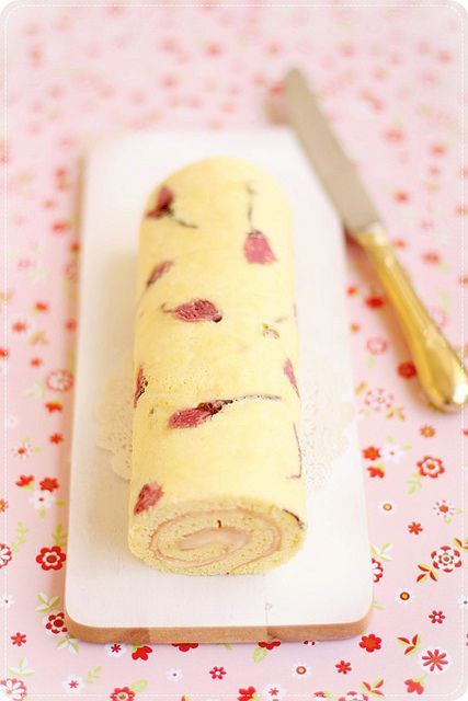 食べちゃうのがもったいない♡春Weddingにオススメの桜スイーツ＊にて紹介している画像