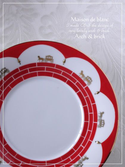 Stylish Porcelain Art: Create Your Own Original Accessories with Your Favorite Patterns - A Popular Gift Idea!にて紹介している画像