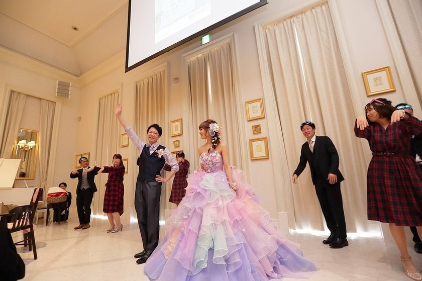 楽しいし、確実に盛り上がる♩新郎新婦による『お色直し入場