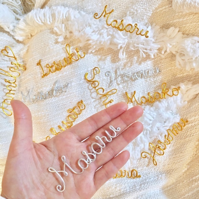 Charming Designs and How to Make Wire Place Cards in Twig Accessory Style ♡にて紹介している画像