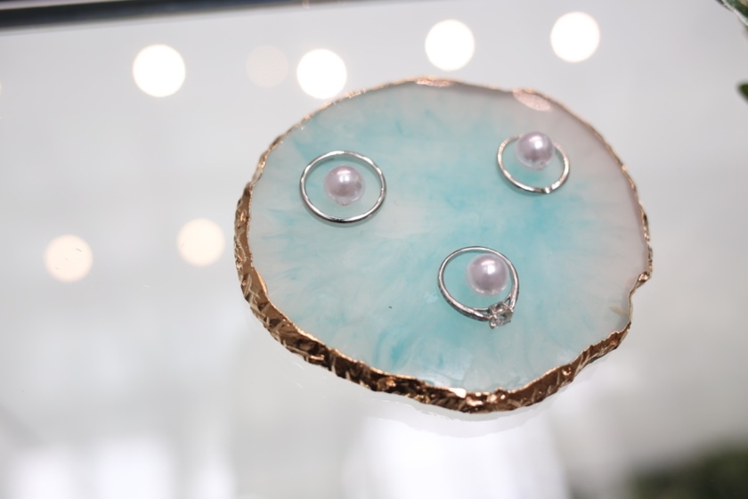 "Exploring Wedding Trends in Japan: A Look Back at the Styles from 2015 to 2020!"にて紹介している画像