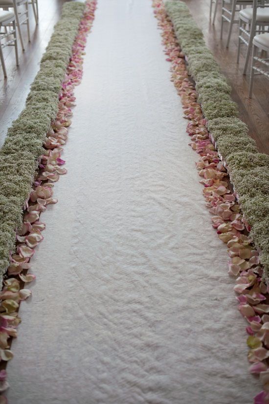 究極の愛されフラワー＊ふわふわ可愛いカスミ草がテーマのウェディング♡にて紹介している画像