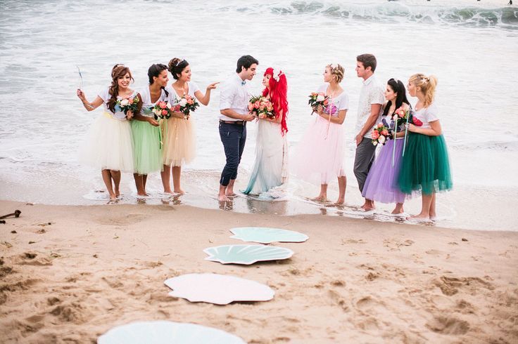 本気！リトルマーメイドが好きすぎてそのままウェディングにしたカップルが素敵♡にて紹介している画像