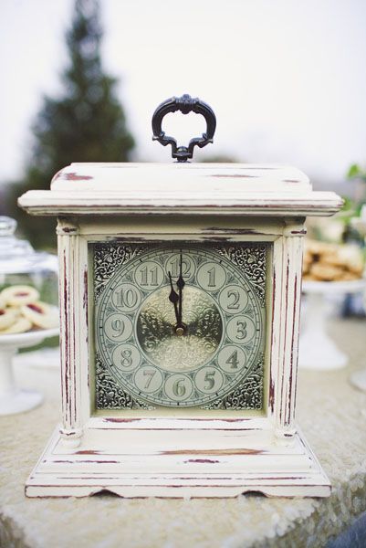 "Let's Have a Cinderella Wedding Adorned with Fairy Tale Motifs!"にて紹介している画像