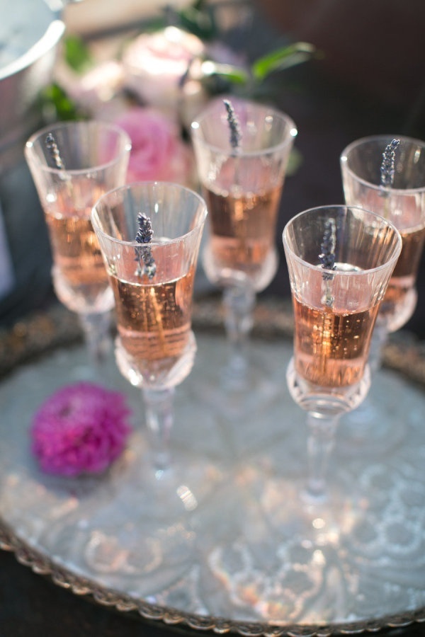 Cheers with Sparkling Bubbles: 7 Recommended Champagnes for Spring Parties! ✨にて紹介している画像