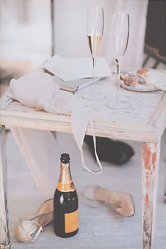 Cheers with Sparkling Bubbles: 7 Recommended Champagnes for Spring Parties! ✨にて紹介している画像