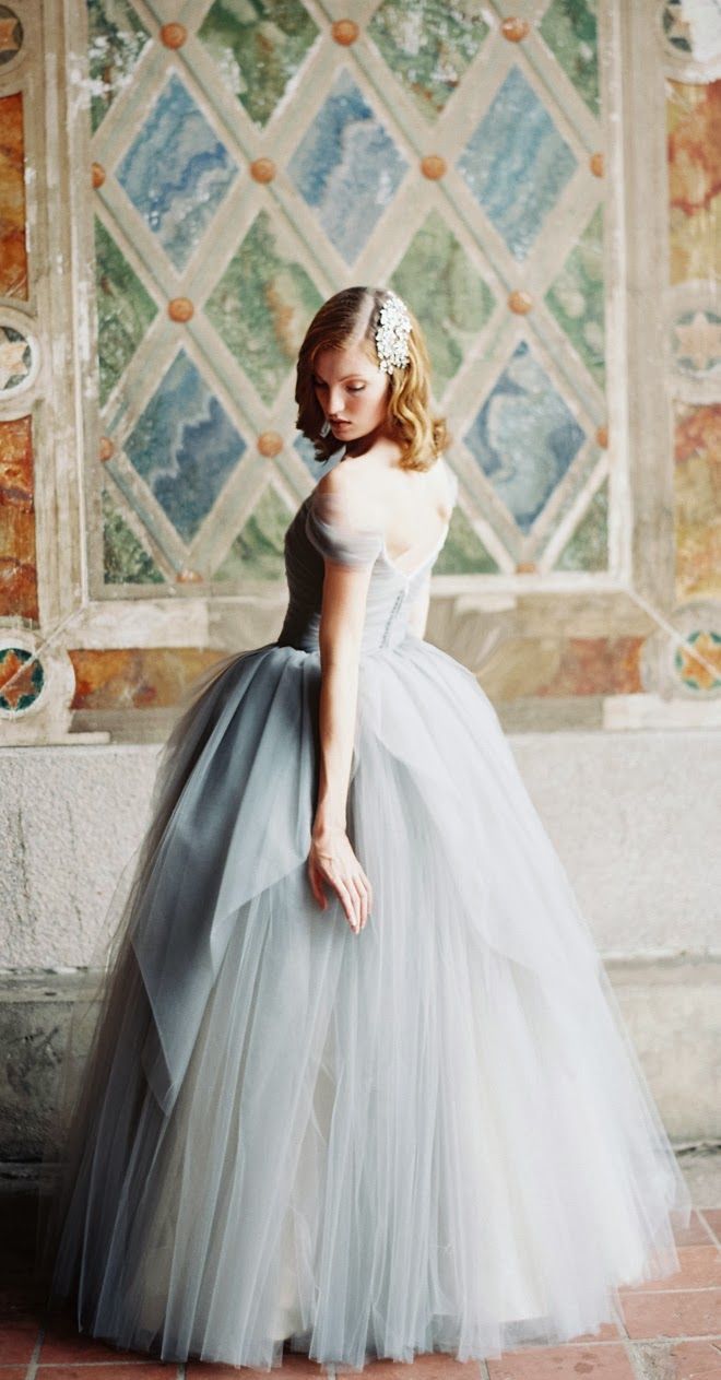 Dreamy Delights: Enchanted by the Fluffy, Romantic Blue Lovey-Dress♡にて紹介している画像