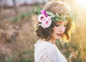 【ボブスタイルカタログ集】花嫁さん向けのブライダルボブスタイル＊今大注目の波ウェーブや60年代風の外ハネスタイル、愛され内巻きスタイル、ヘアアクセをつけたボブアレンジを一挙ご紹介！