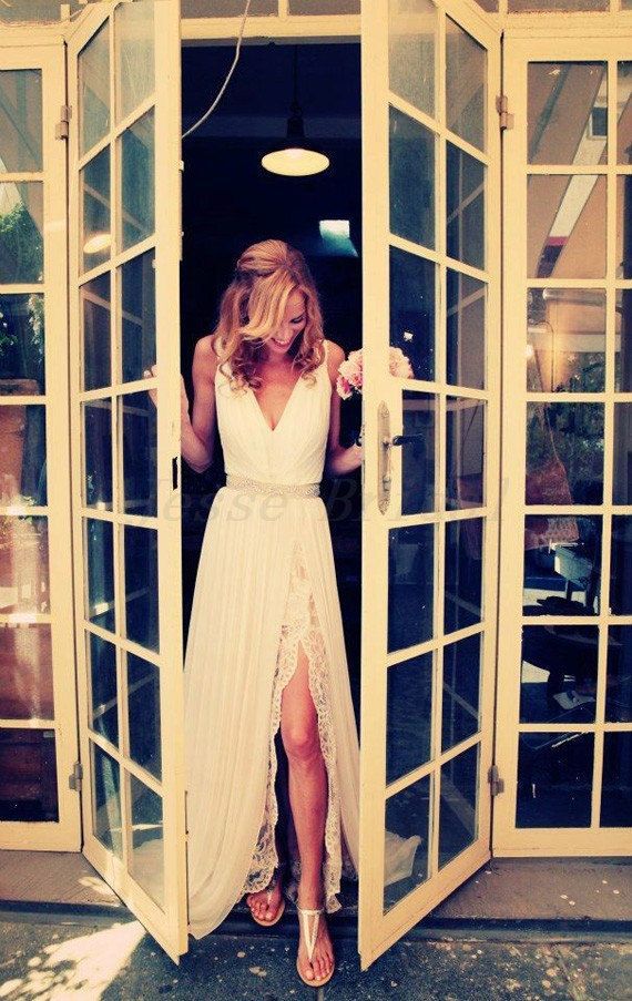 "Like Beauty and the Beast: The Enchanting Tradition of 'First Dance' from Abroad"にて紹介している画像