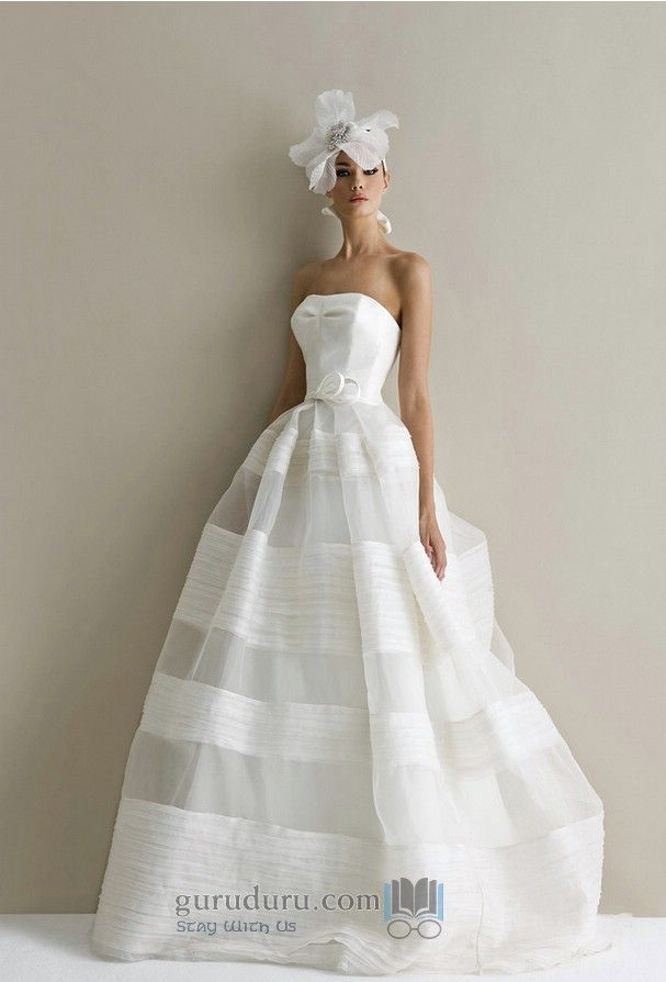 ボリュームたっぷり立体感♡イタリア最高級ブランドAntonio Rivaのドレスに感動♡にて紹介している画像