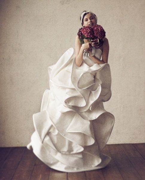 ボリュームたっぷり立体感♡イタリア最高級ブランドAntonio Rivaのドレスに感動♡にて紹介している画像