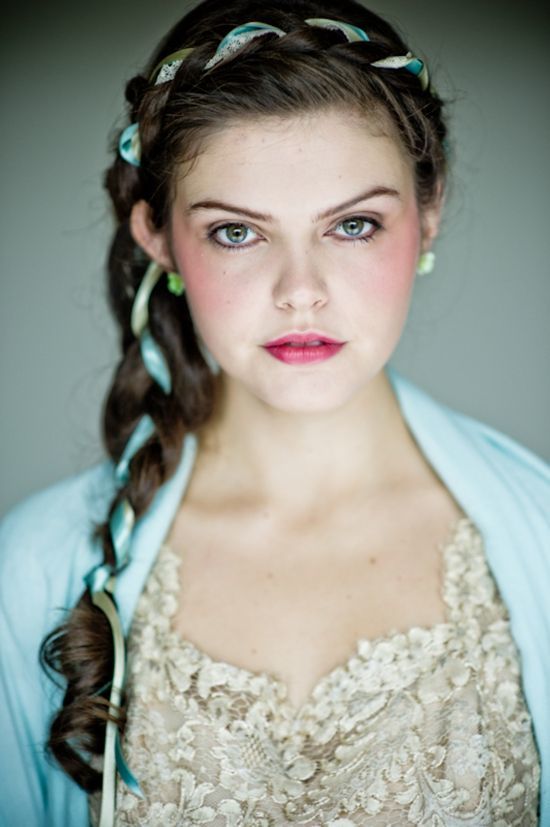 Cute Braided Ribbon Hairstyles with an Antique Touch ♡ Special Featureにて紹介している画像