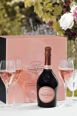Cheers with Sparkling Bubbles: 7 Recommended Champagnes for Spring Parties! ✨にて紹介している画像