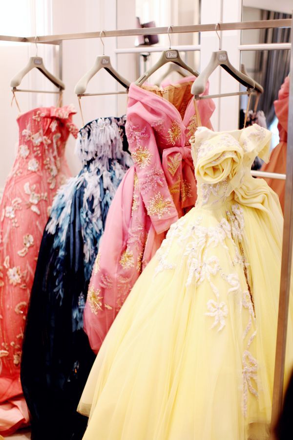 The Pursuit of Elegance: Vintage Dior Dresses That Bring Happiness Just by Looking at Them ♡にて紹介している画像