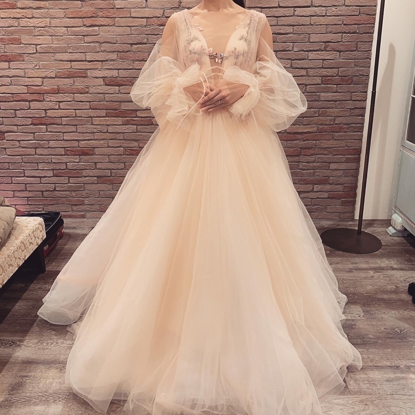 "Found a Russian Dress Shop Where You Can Buy Dresses Under 100,000 Yen for Pre-Wedding Shoots and Second Parties!"にて紹介している画像