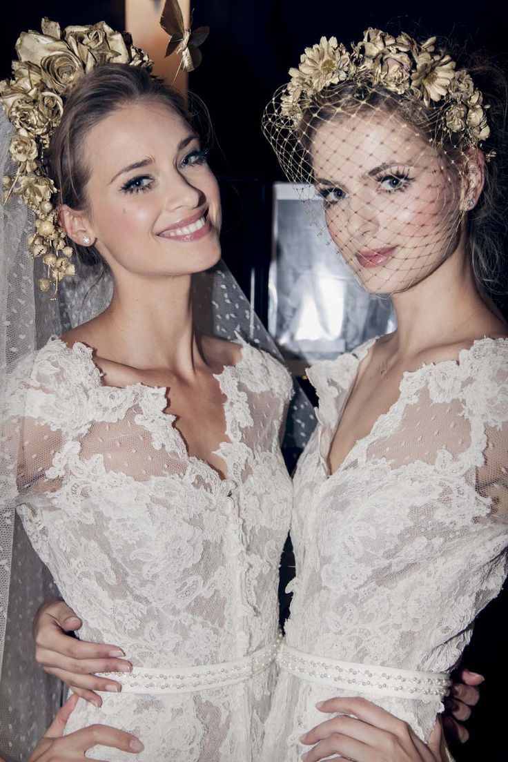 "Spain's Proudly Premier Brand 'Pronovias' - Captivating the World with Unmatched Quality!"にて紹介している画像