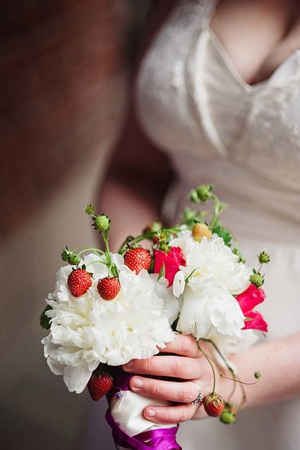 Popular Abroad: The Stylish "Farmers' Bouquet" Made with Fruits and Vegetables♡にて紹介している画像
