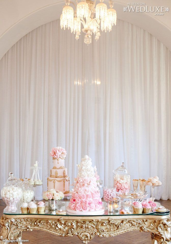 Artistry with Sugar! Luxurious and Artistic Weddings with Sugar Cakes ♡にて紹介している画像