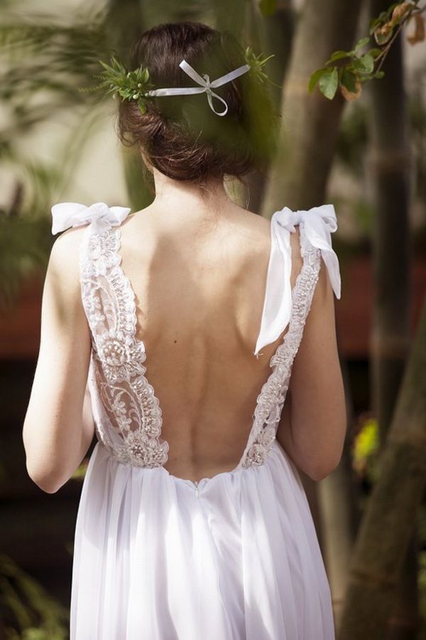 Adorable Shoulder Details: A Collection of Gorgeous Dresses ♡にて紹介している画像