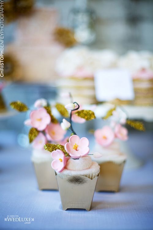 季節限定!春のピンクに包まれた、桜満開の結婚式にうっとり♡にて紹介している画像
