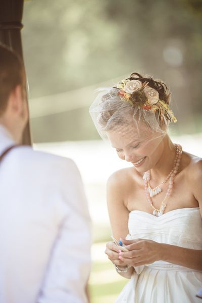 A Romantic 'Veil' Catalog for Stylish Brides by Type♡にて紹介している画像