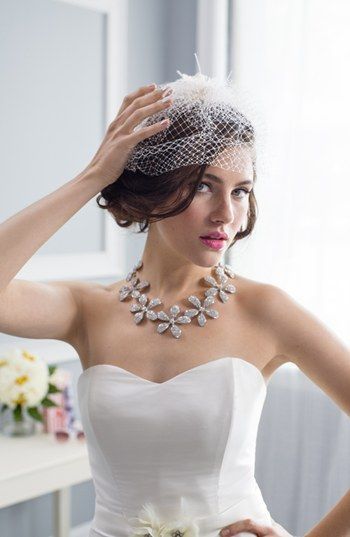 A Romantic 'Veil' Catalog for Stylish Brides by Type♡にて紹介している画像