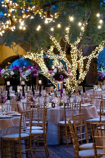 まるで光のカーテン♡ロマンティックなライトニングアイデアcollection40♡にて紹介している画像