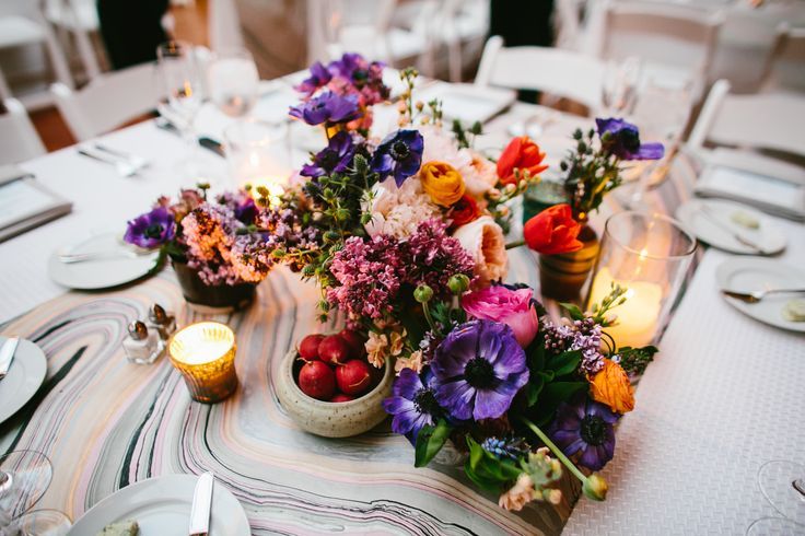 パープルがドラマチック♡パープルのお花を使ったアイデアです♡にて紹介している画像