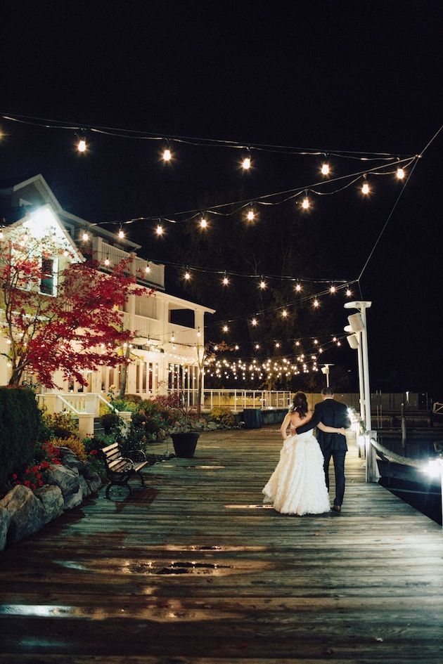 まるで光のカーテン♡ロマンティックなライトニングアイデアcollection40♡にて紹介している画像