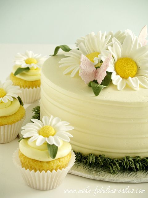 Charming and Cute Daisy Flowers ♡ A Spring Wedding Surrounded by Abundant Daisies＊にて紹介している画像